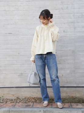 「Crisp（クリスプ）のアイテム（シャツ/ブラウス）」を使った、Crispさん（レディース・161cm）の春コーディネート
