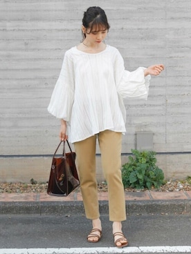 「ギャザーブラウス」｜Crispさん（レディース・161cm）の春コーディネート