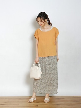 「アイテム（タンクトップ、ベージュ系）」を使った、Crispさん（レディース・161cm）の夏コーディネート