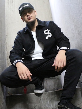 「Subciety（サブサエティ）のアイテム（スタジャン）」を使った、Mt'（ミット）さん（メンズ・178cm）の冬コーディネート