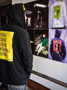 「黒パーカー」｜Mt'（ミット）さん（メンズ・178cm）の秋コーディネート