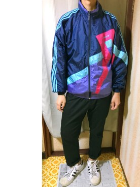 「90s」｜「アイテム（ナイロンジャケット）」を使った、ろっくんさん（メンズ・174cm）の冬コーディネート