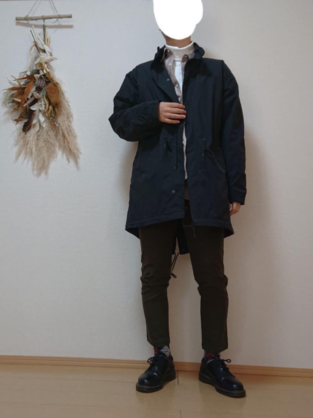 モッズコートを使った「UNIQLO JW ANDERSON」の人気ファッション