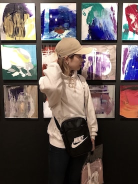 「NIKE(ナイキ)のアイテム(ショルダーバッグ)」を使った、NAOさん(レディース・157cm)の春コーディネート