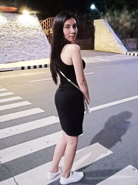 「road」｜Thea Vilchesさん（レディース・170cm）の春コーディネート