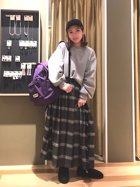「キャップ女子」｜「アイテム（財布/小物）」を使った、aya otsukaさん（レディース・164cm）の秋コーディネート