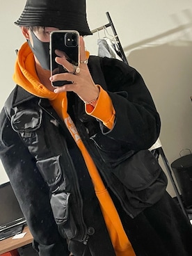 「stussy」｜「アイテム（ステンカラーコート）」を使った、Sakakiさん（メンズ・167cm）の冬コーディネート