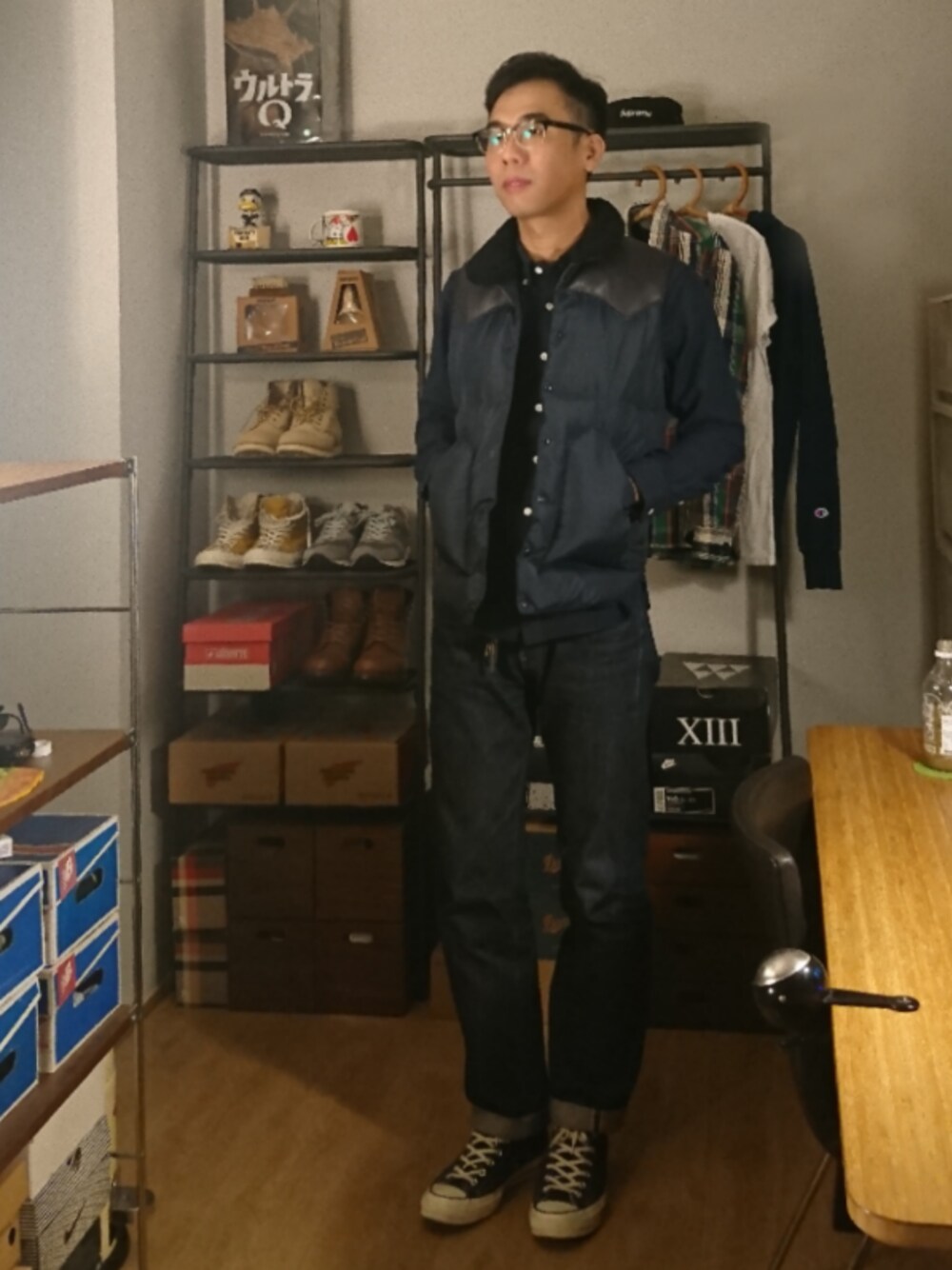 「LEVI'S VINTAGE CLOTHINGのアイテム（デニムパンツ、ブルー系）」を使った、curry curlyさん（メンズ・179cm）の冬コーディネートの1枚目の写真