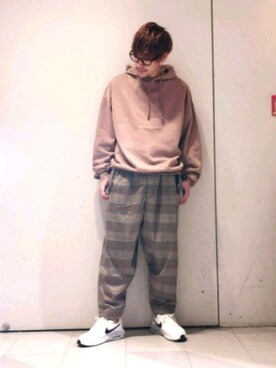 「DOOPZ（ドープス）のアイテム（パンツ）」を使った、KE-ICHIさん（メンズ・177cm）の春コーディネート