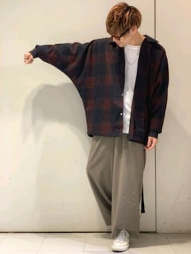「DOOPZ（ドープス）のアイテム（トップス）」を使った、KE-ICHIさん（メンズ・177cm）の春コーディネート