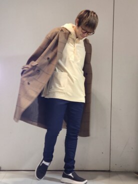 「CASPER JOHN（キャスパージョン）のアイテム（チェスターコート）」を使った、KE-ICHIさん（メンズ・177cm）の冬コーディネート