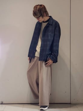 「CASPER JOHN（キャスパージョン）のアイテム（スウェット）」を使った、KE-ICHIさん（メンズ・177cm）の冬コーディネート
