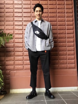 「coen（コーエン）のUSAコットンヘビーウェイトロンT（Tシャツ/カットソー）」を使った、coen はたなかさん（メンズ・173cm）の春コーディネート