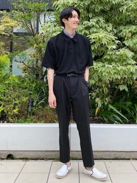 「涼しくて軽い「涼・軽パンツ」」｜「アイテム（スリッポン）」を使った、coen はたなかさん（メンズ・173cm）の春コーディネート
