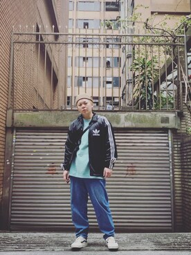 「ny（エヌワイ）のアイテム」を使った、Zafir Caoさん（メンズ・170cm）の秋コーディネート