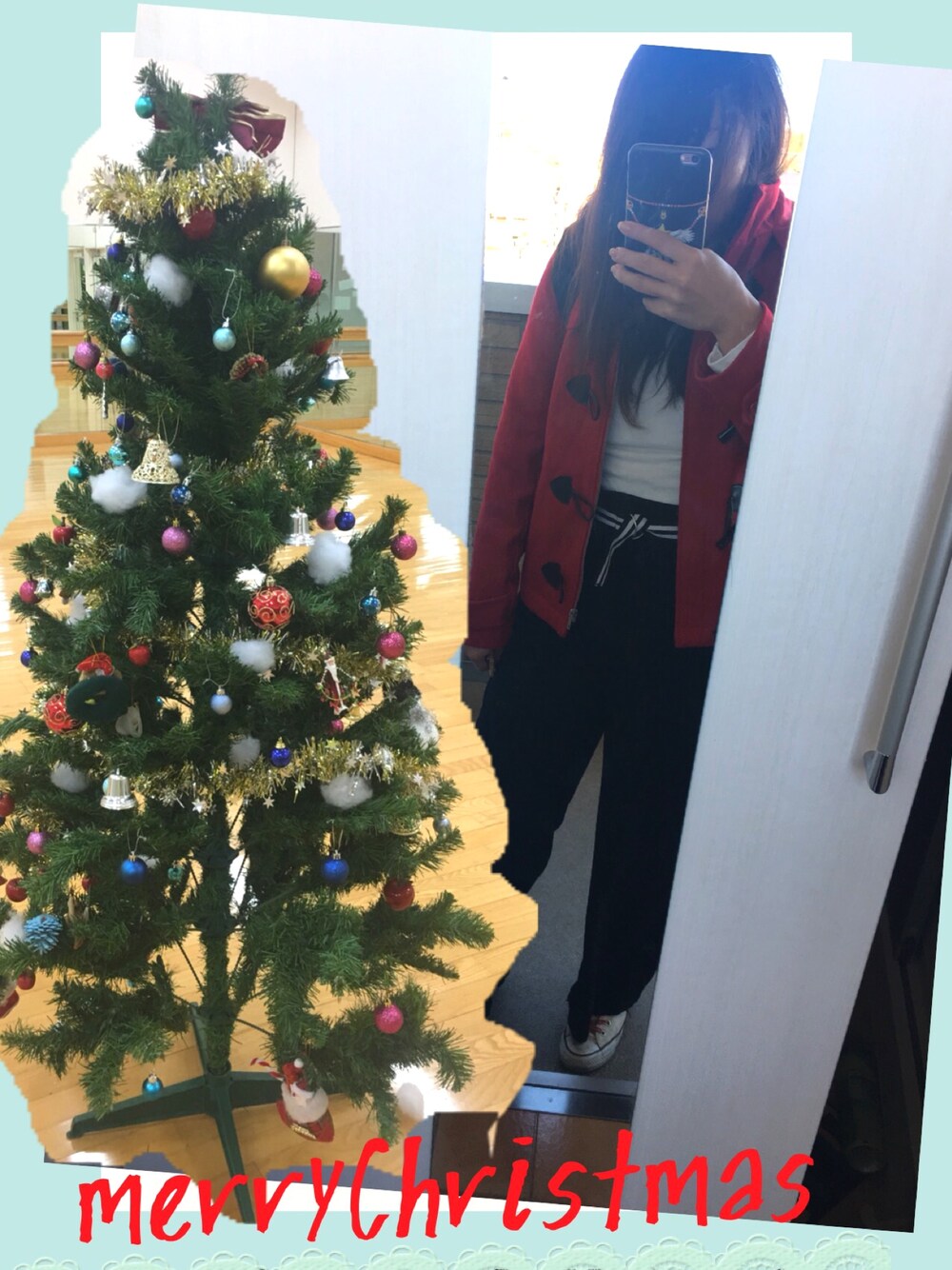 「クリスマスイブ、ワイドパンツ、スニーカーコーデ」｜「GUのアイテム（その他パンツ、ブラック系）」を使った、yuko kanekoさん（レディース・157cm）の冬コーディネートの1枚目の写真