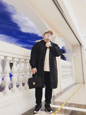 「NEW BALANCE（ニューバランス）のアイテム（シューズ、ブラック系）」を使った、很滑さん（メンズ・172cm）の春コーディネート
