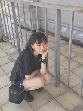 「CHANEL（シャネル）のアイテム（バッグ、ブラック系）」を使った、Shizuku さん（レディース）の冬コーディネート
