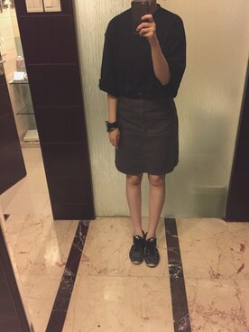 「NIKE（ナイキ）のアイテム（スニーカー、ブラック系）」を使った、Shizuku さん（レディース）の冬コーディネート