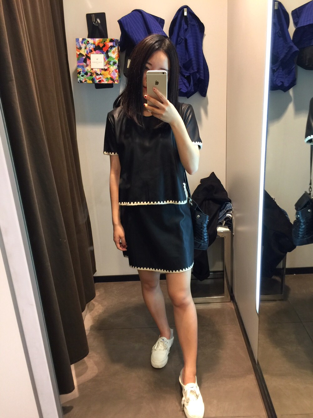 「ZARAのアイテム（トップス、ブラック系）」を使った、cubabypascalさん（レディース・156cm）の春コーディネートの1枚目の写真