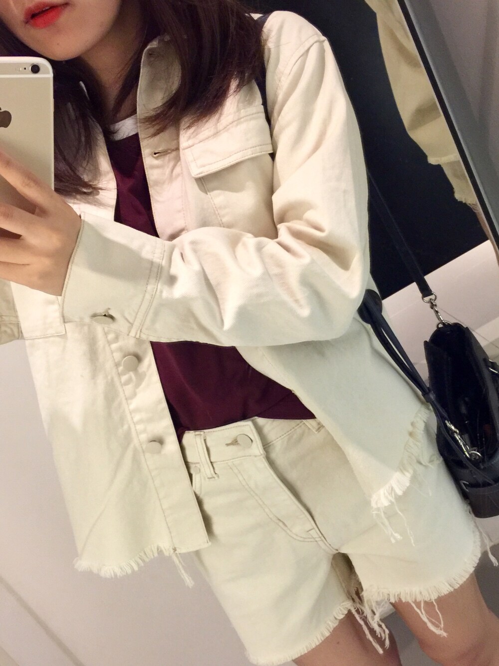 「H&Mのアイテム（デニムジャケット、ベージュ系）」を使った、cubabypascalさん（レディース・156cm）の夏コーディネートの1枚目の写真