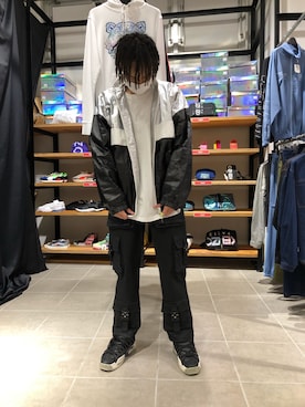 「リラックススタイル」｜「アイテム（ブルゾン）」を使った、KENTOさん（メンズ・178cm）の夏コーディネート