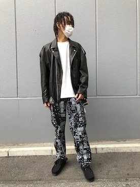 「WHITELAND（ホワイトランド）のアイテム（ライダースジャケット）」を使った、KENTOさん（メンズ・178cm）の秋コーディネート