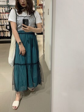 「E hyphen world gallery（イーハイフンワールドギャラリー）のアイテム（Tシャツ/カットソー）」を使った、miku.さん（レディース・157cm）の春コーディネート