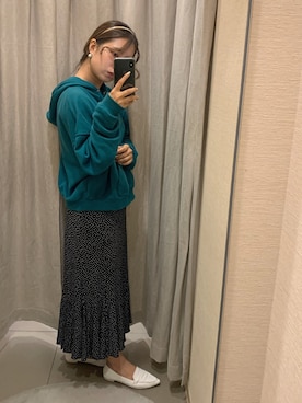 「H&M（エイチ・アンド・エム）のアイテム（スウェット）」を使った、miku.さん（レディース・158cm）の秋コーディネート