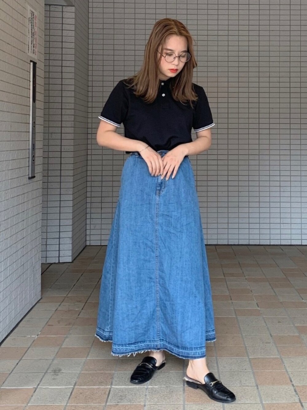 「GU、GUコーデ、ジーユー、シンプル、GISELe」｜「GUのアイテム（デニムスカート、ブルー系）」を使った、miku.さん（レディース・157cm）の夏コーディネートの1枚目の写真