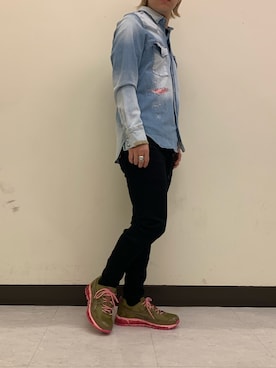 「surt（サート）のアイテム（トップス）」を使った、まことさん（メンズ・169cm）の春コーディネート