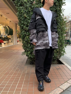 「WHITE MOUNTAINEERING（ホワイトマウンテニアリング）のアイテム（ジャケット/アウター）」を使った、まことさん（メンズ・169cm）の秋コーディネート