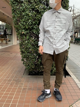 「OURET（オーレット）のアイテム（トップス）」を使った、まことさん（メンズ・169cm）の冬コーディネート