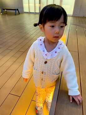 「Moujonjon（ムージョンジョン）のアイテム（トップス）」を使った、sahohoさん（レディース・100cm）の冬コーディネート