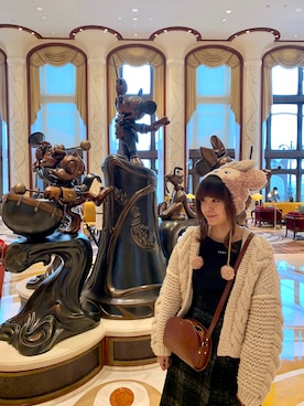 「RUBY AND YOU（ルビーアンドユー）のアイテム（スウェット）」を使った、keiko濛濛さん（レディース・174cm）の冬コーディネート