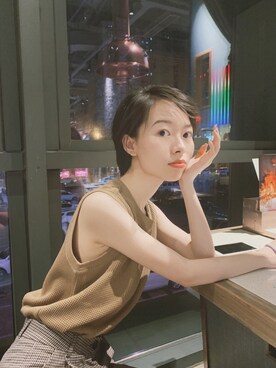 「日系极简」｜「アイテム（スラックス）」を使った、消绿さん（レディース・160cm）の夏コーディネート