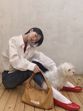 「日系极简」｜「アイテム（バレエシューズ）」を使った、消绿さん（レディース・159cm）の秋コーディネート