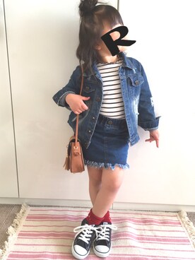 「カットオフ」｜「アイテム（その他）」を使った、RiiiiijuuuunnnAさん（キッズ・100cm）の春コーディネート