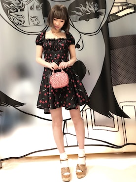 「RoseMarie seoir（ローズマリーソワール）のアイテム」を使った、ayumi watanabeさん（レディース・156cm）の春コーディネート