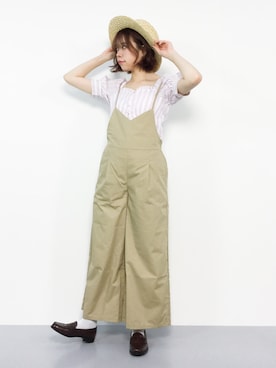 「ストローハット」｜「アイテム（サロペット/オーバーオール）」を使った、ENAさん（レディース・162cm）の春コーディネート