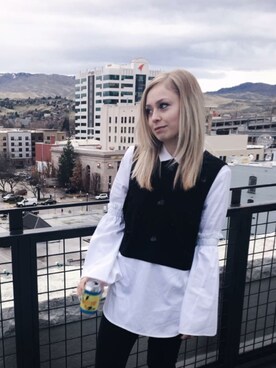 Madeleine Wrightさんのコーディネート