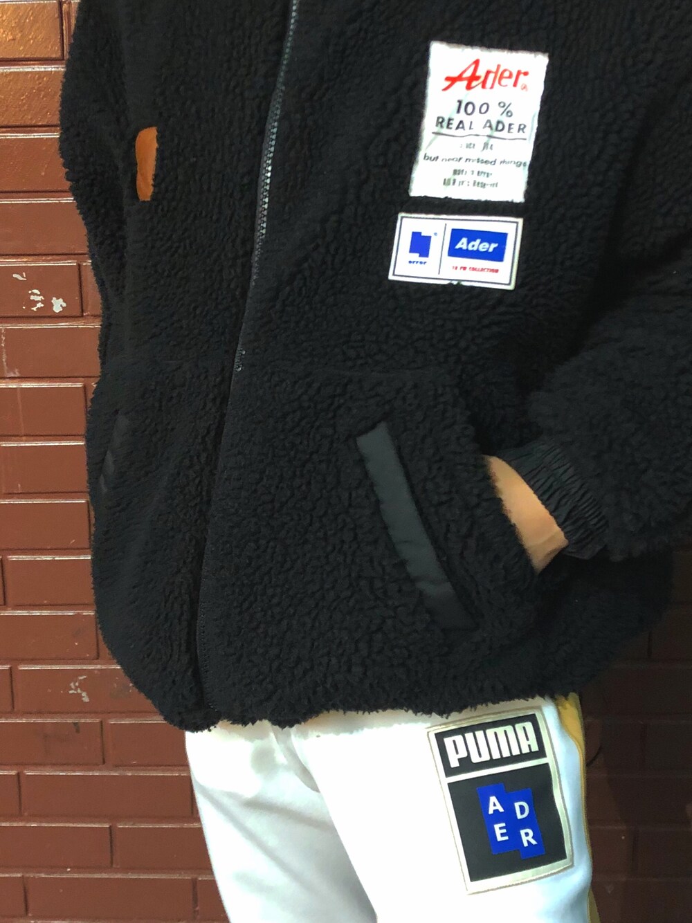「冬コーデ、いいね、save、フォローお願いします🤑、シンプルコーデ、ADER error、PUMA」｜「ADER errorのアイテム（ブルゾン、ブラック系）」を使った、▷▶︎▷Ryu Higuchiさん（メンズ・174cm）の冬コーディネートの1枚目の写真