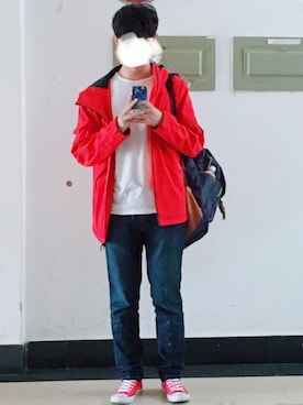 「学校」｜「アイテム（マウンテンパーカー）」を使った、mizutoさん（メンズ・178cm）の秋コーディネート