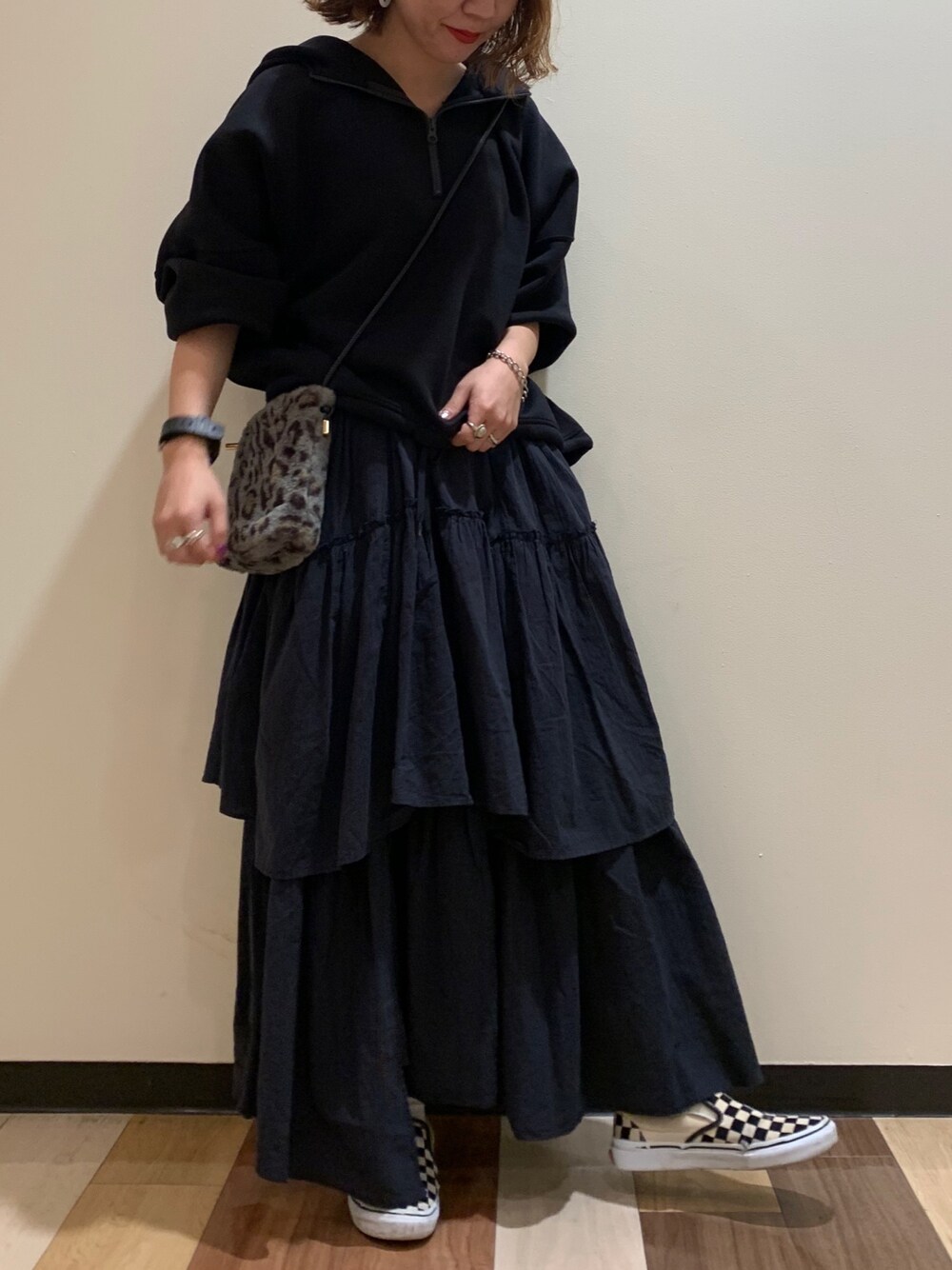 「ニコアンド、スタイリング、お洒落さんとつながりたい、真っ黒コーデ、ブラック、niko and ...」｜「Instagram▶︎@__aco99のInstagram▶︎@__aco99（その他、その他）」を使った、おでんさん（レディース・153cm）の秋コーディネートの1枚目の写真