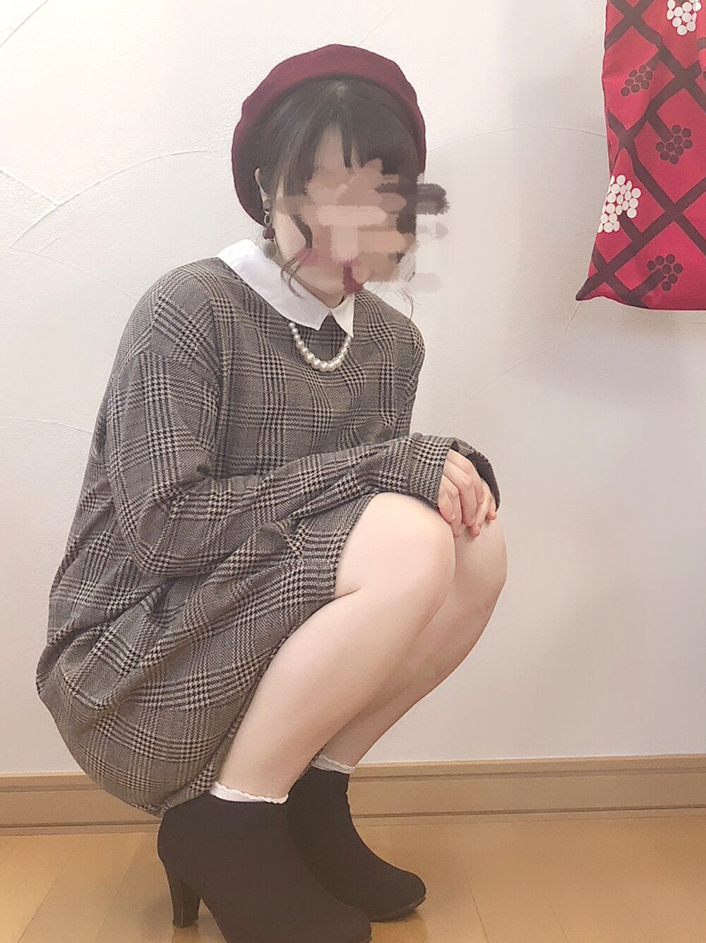 「オシャレパッソ、秋コーデ、シンプル、おしゃれさんと繋がりたい、ワインレッド、ベレー帽、ワンピース、OLIVE des OLIVE、グレンチェック、ガーリー」｜「RebeccaのRebecca ﾍﾞﾚｰ帽（ハンチング/ベレー帽、レッド系）」を使った、momo*｡さん（レディース・151cm）の秋コーディネートの1枚目の写真