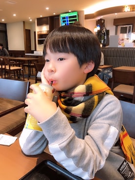 「TWEED MILL（ツイードミル）のアイテム」を使った、りょんさん（キッズ・130cm）の冬コーディネート