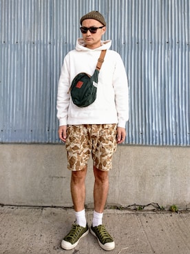 「MT. RAINIER DESIGN（マウントレイニアデザイン）のアイテム（バッグ）」を使った、SHINJILOW さん（メンズ・173cm）の春コーディネート