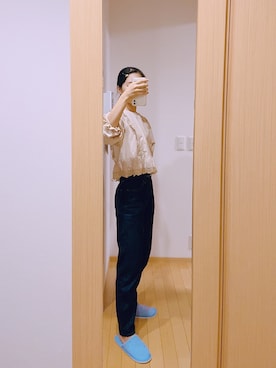 「ペグトップハイライズジーンズ」｜(　˙灬˙　)さん（レディース・161cm）の秋コーディネート