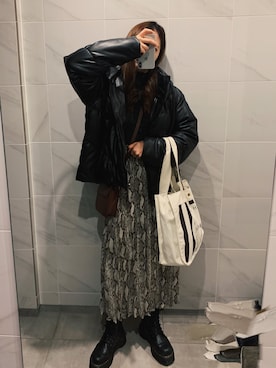 「HENRI BENDEL（ヘンリーベンデル）のアイテム」を使った、Momokaさん（レディース・159cm）の冬コーディネート