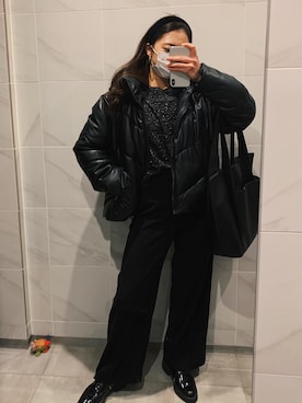 「ラメニット」｜「アイテム（ダウンジャケット/コート）」を使った、Momokaさん（レディース・159cm）の冬コーディネート